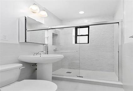 21-48 35th Street 4-H Steinway-Ditmars Queens NY 11105