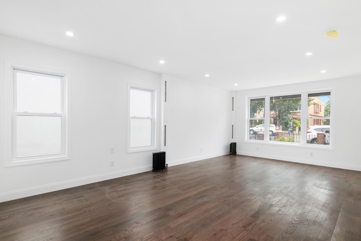 24-12 Ditmars Blvd. Building Steinway-Ditmars Queens NY 11105