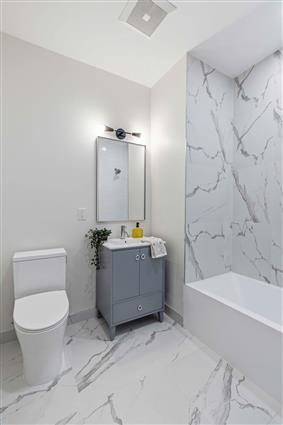 1 Mallory Avenue 404 Jersey City Jersey City NJ 07305