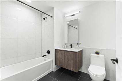 55 Jordan Avenue 9904 Jersey City Jersey City NJ 07306