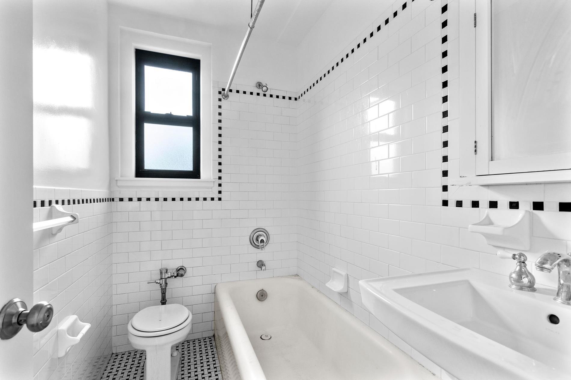 37 West 72nd Street Upper West Side New York NY 10023