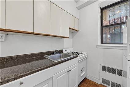 2680 East 19th Street LE Sheepshead Bay Brooklyn NY 11235