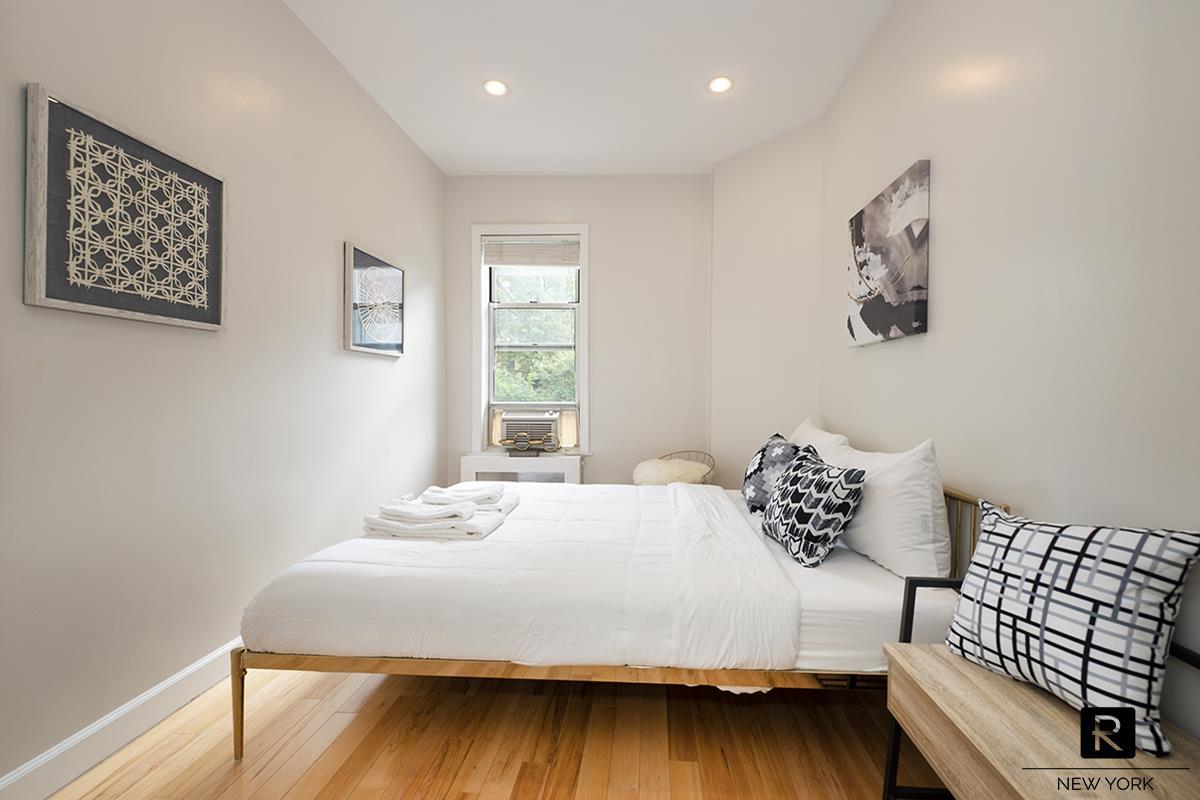 246 East 32nd Street Murray Hill New York NY 10016