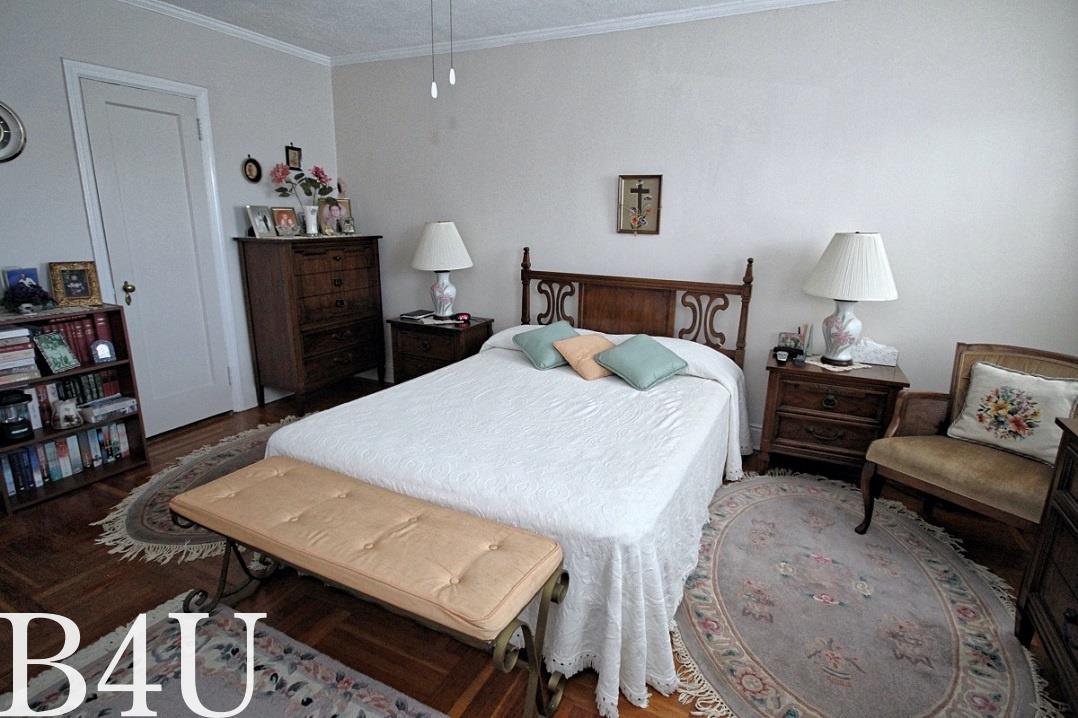1890 Gerritsen Avenue Madison Brooklyn NY 11229