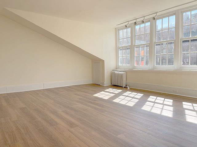 49 West 8th Street Greenwich Village New York NY 10011