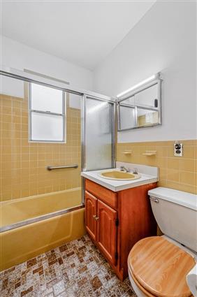 2245 64th Street Building Mapleton Brooklyn NY 11204