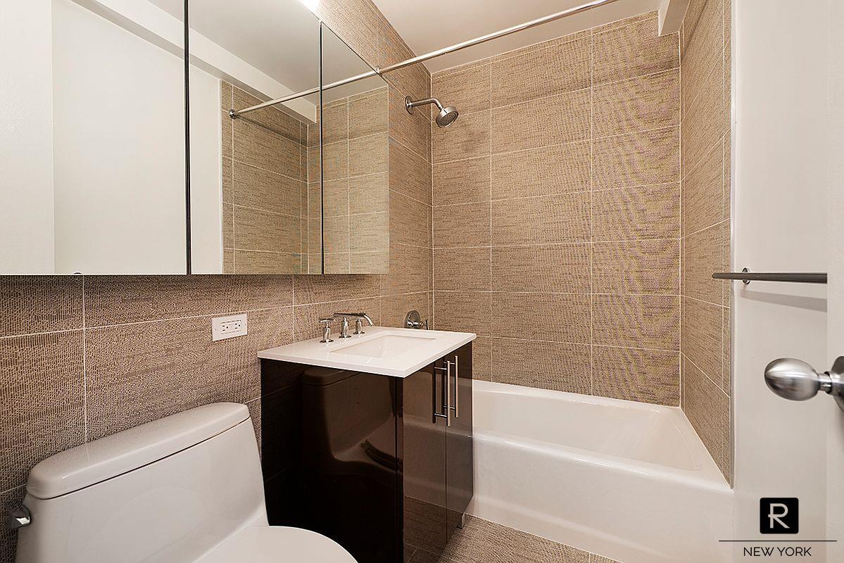 300 East 40th Street Murray Hill New York NY 10016