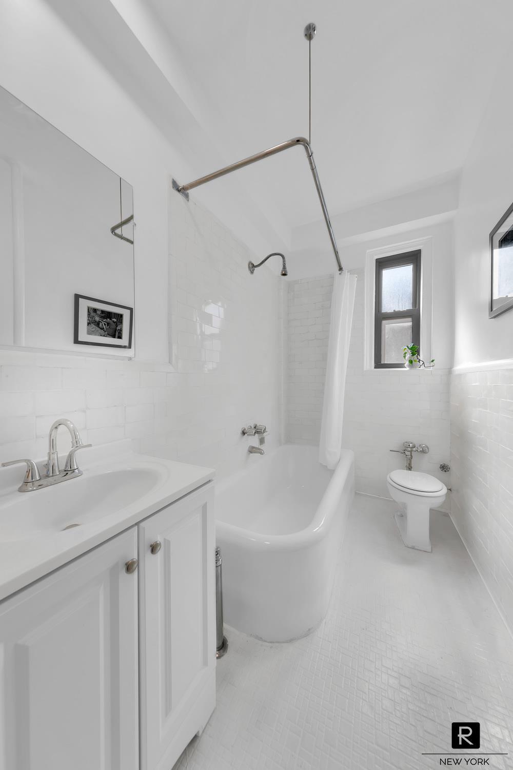 314 West 77th Street Upper West Side New York NY 10024