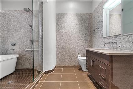 27-28 Thomson Avenue 608 Long Island City Queens NY 11101