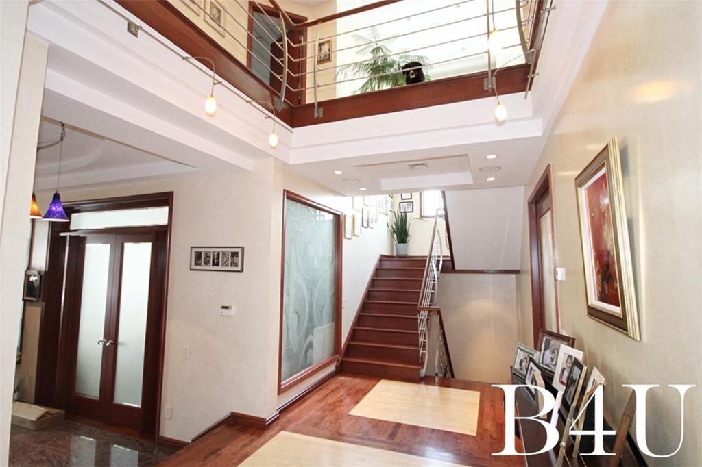 73 Barlow Drive North Mill Basin Brooklyn NY 11234