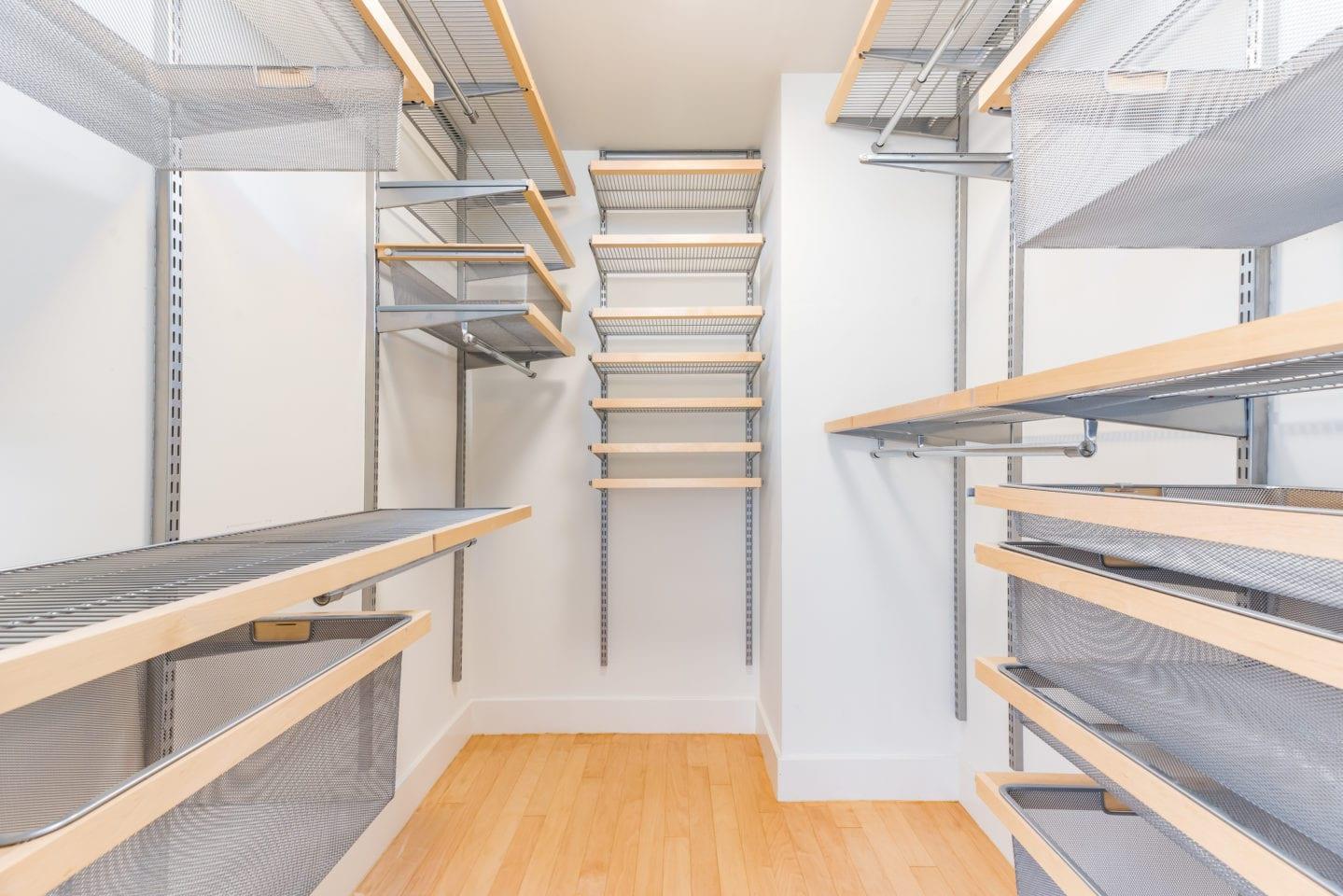 5-09 48th Avenue 4-R Long Island City Queens NY 11101