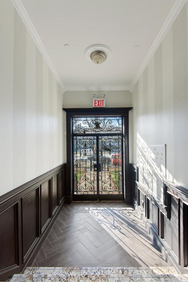 555 Eastern Parkway Crown Heights Brooklyn NY 11216