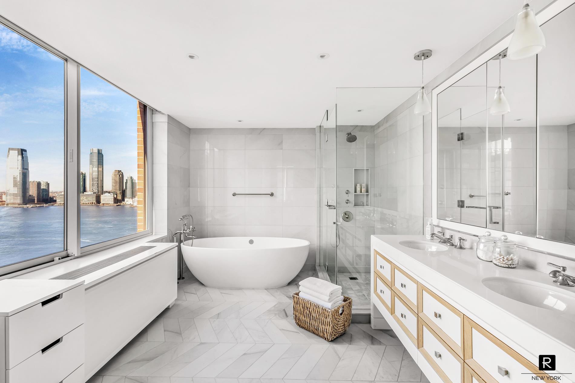 212 Warren Street Battery Park City New York NY 10282