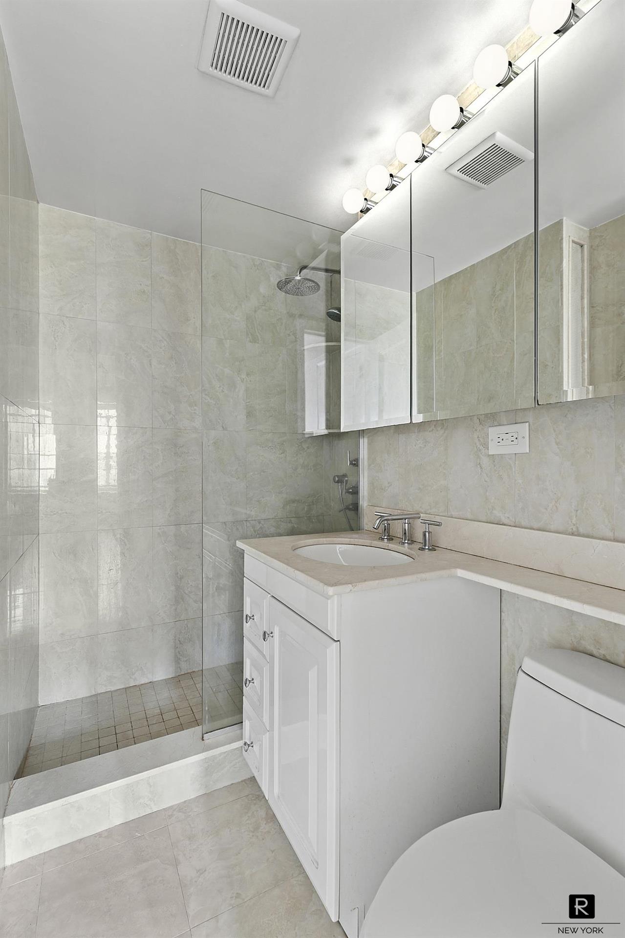 45 Tudor City Place Tudor City New York NY 10017