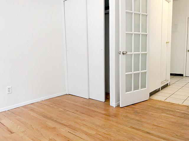 107 Thompson Street Soho New York NY 10012