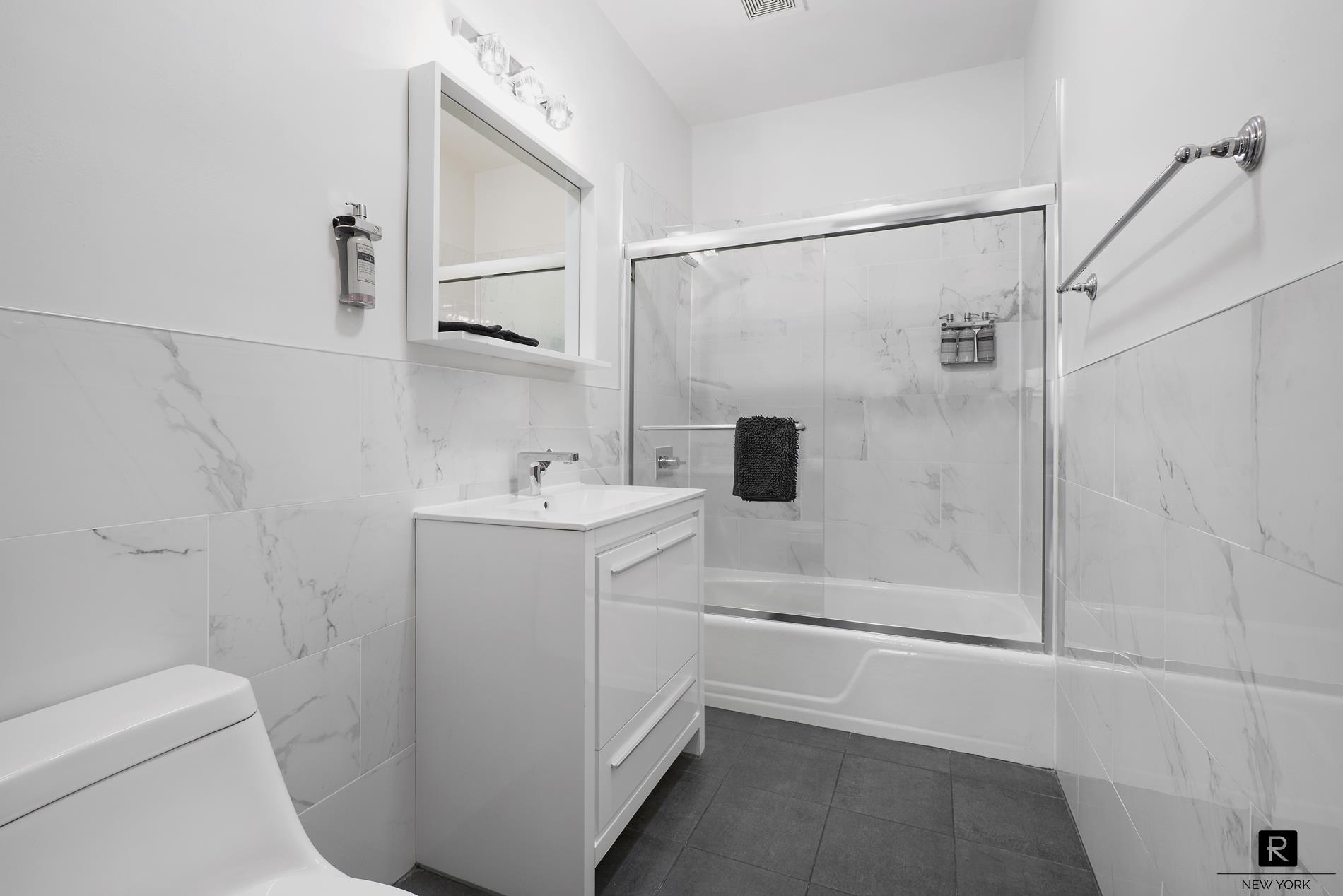 318 West 71st Street Upper West Side New York NY 10023