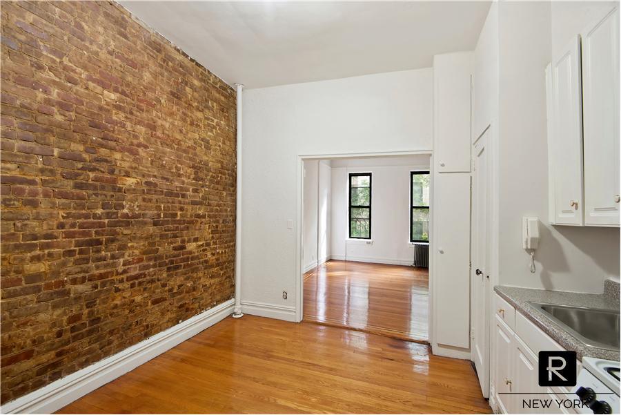 302 East 89th Street Upper East Side New York NY 10128