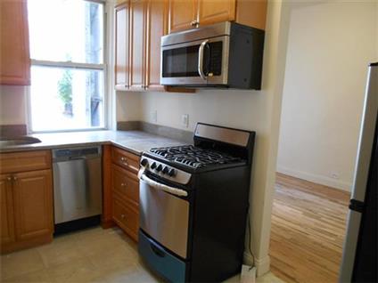 230-232 Thompson Street 18 Greenwich Village New York NY 10012