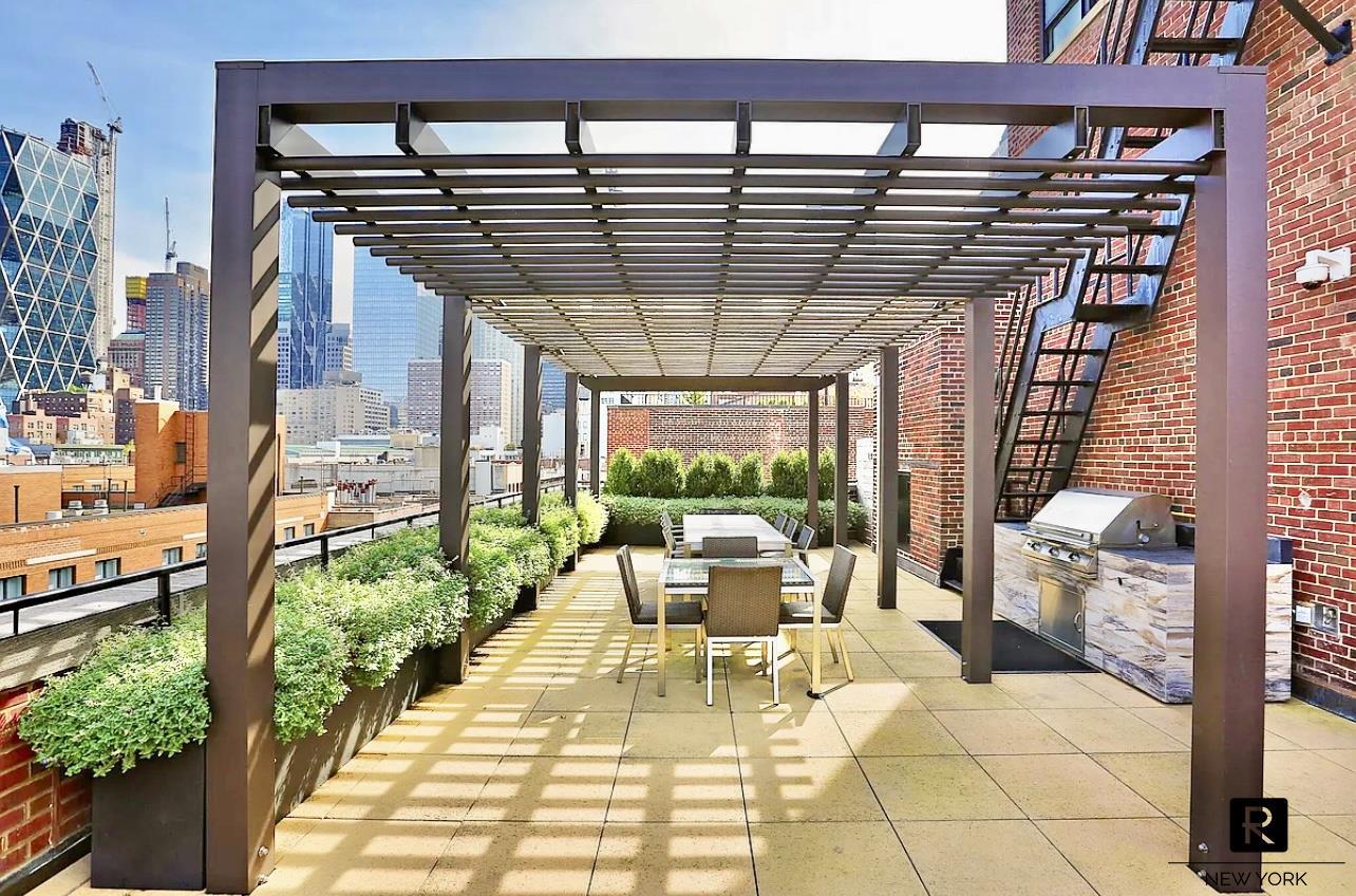 432 West 52nd Street Midtown West New York NY 10019