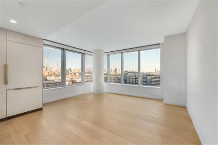 3 Court Square 902 Long Island City Queens NY 11101