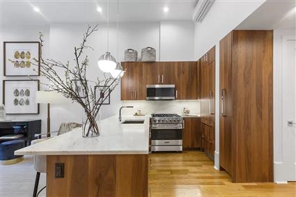 155 East 37th Street GARDEN Murray Hill New York NY 10016