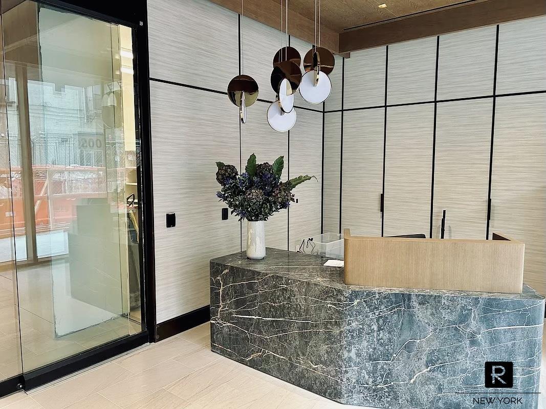 200 East 20th Street Gramercy Park New York NY 10003