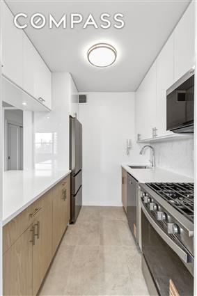 400 East 54th Street 24-E Sutton Place New York NY 10022