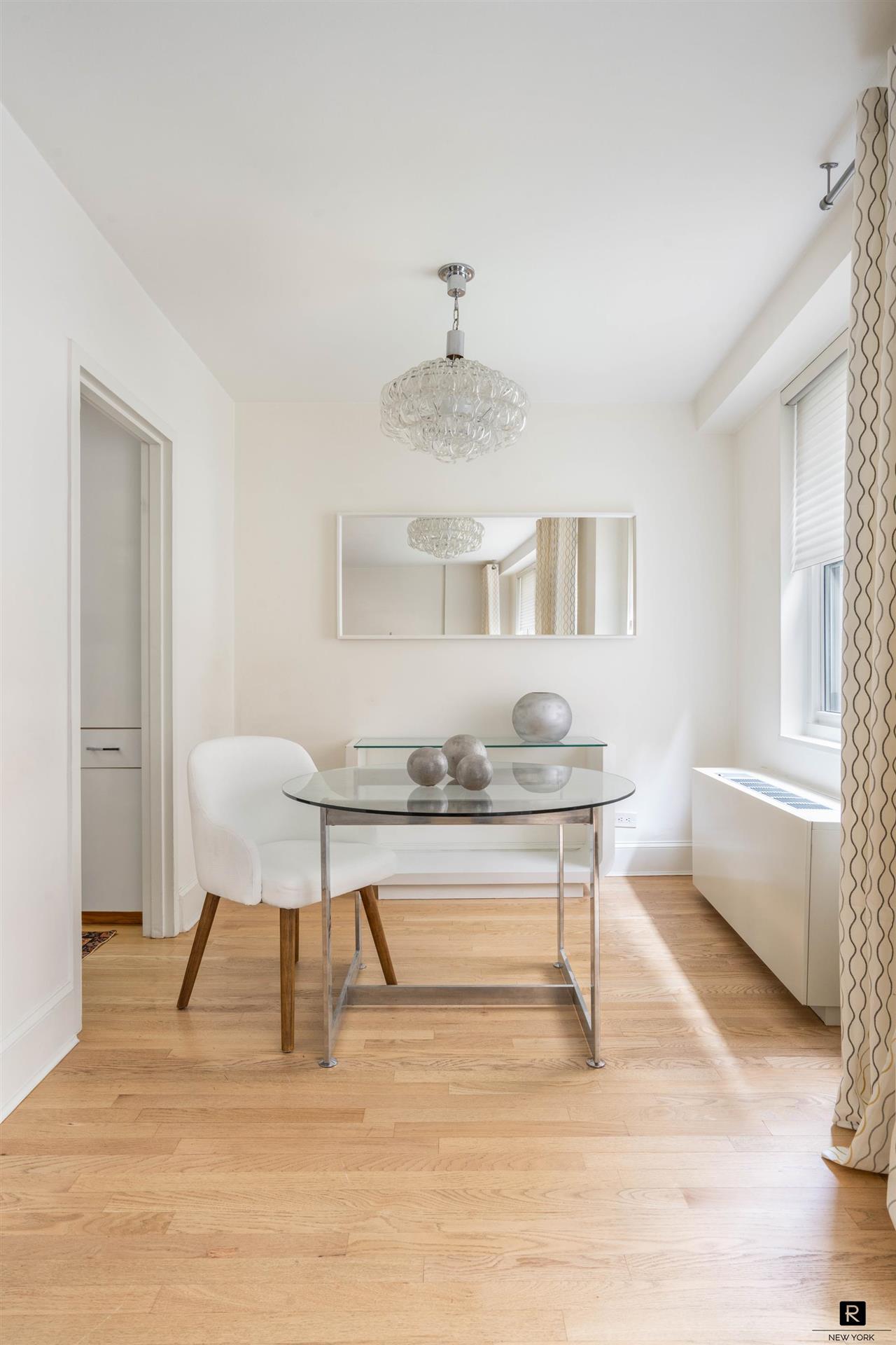 433 East 56th Street Sutton Place New York NY 10022