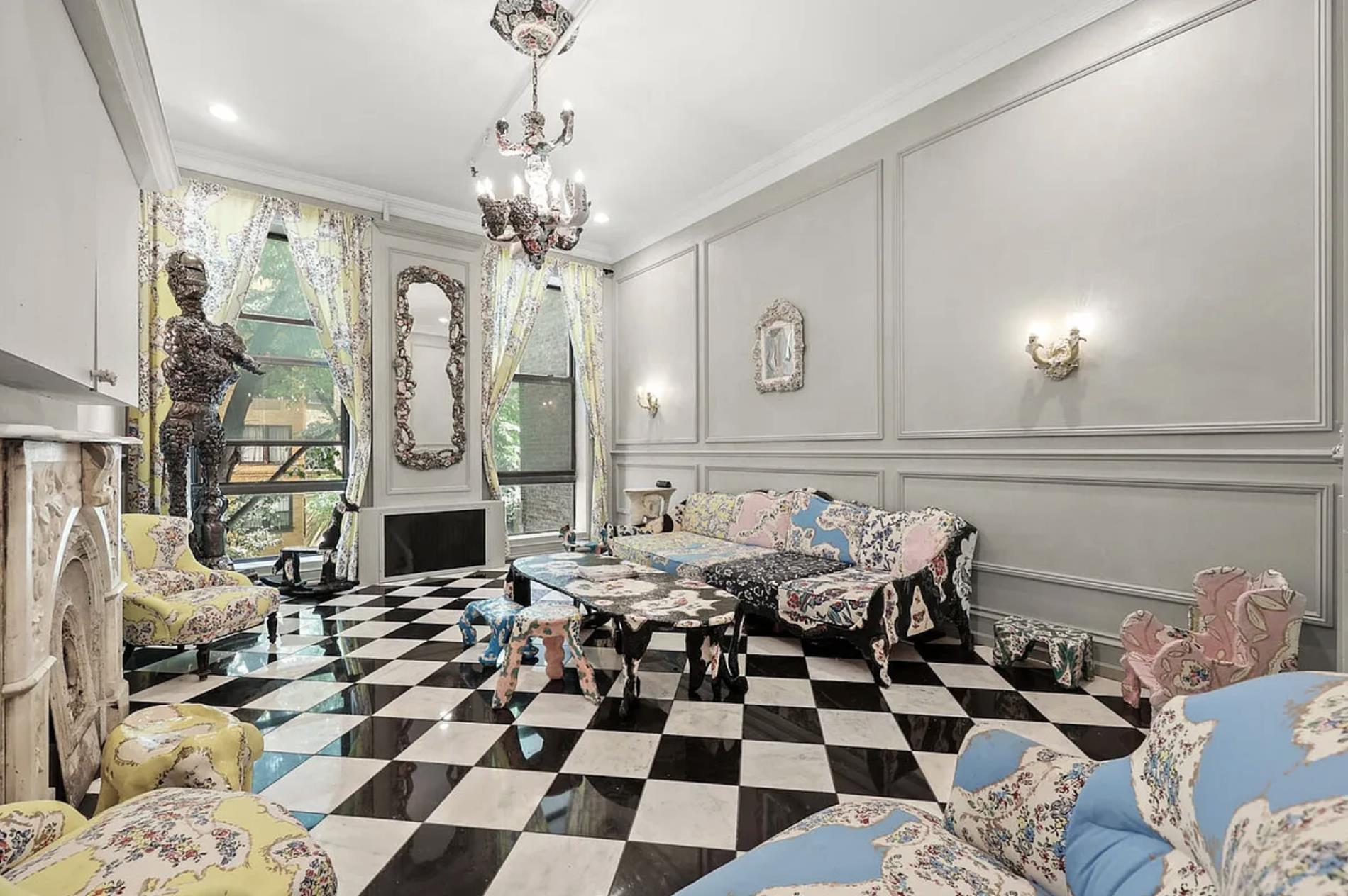 260 West 25th Street Chelsea New York NY 10001