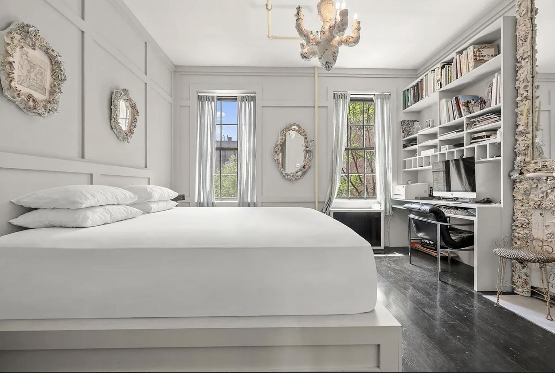 260 West 25th Street Chelsea New York NY 10001