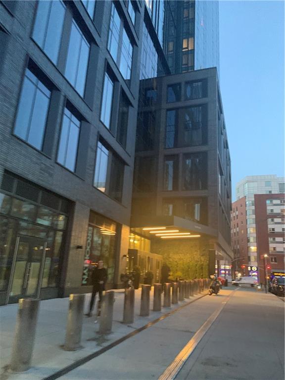 Brooklyn Crossing 18 6th Ave 2803 Prospect Heights Brooklyn NY