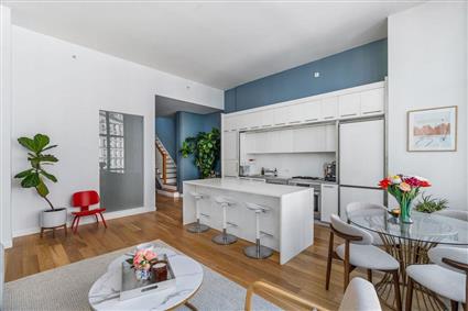 27-28 Thomson Avenue 804 Long Island City Queens NY 11101