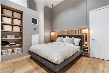 27-28 Thomson Avenue 304 Long Island City Queens NY 11101