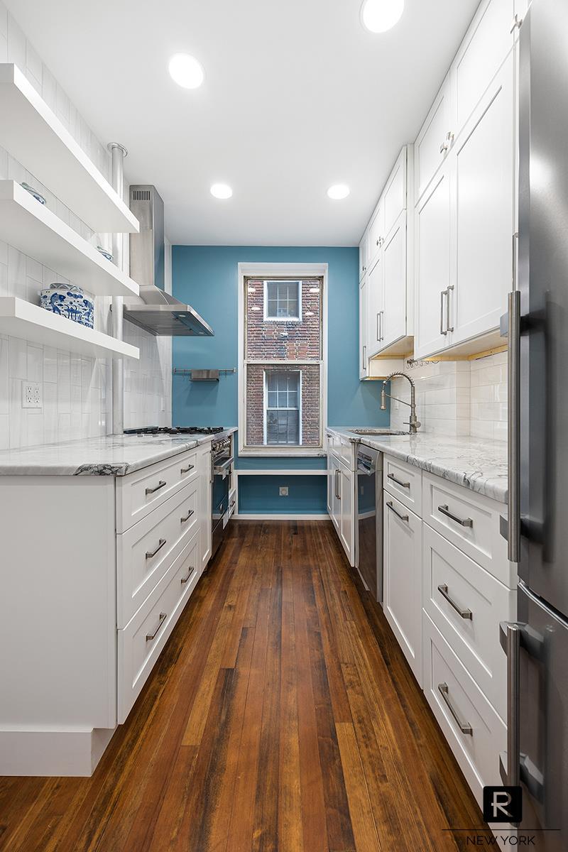 37-33 84th Street Jackson Heights Queens NY 11372