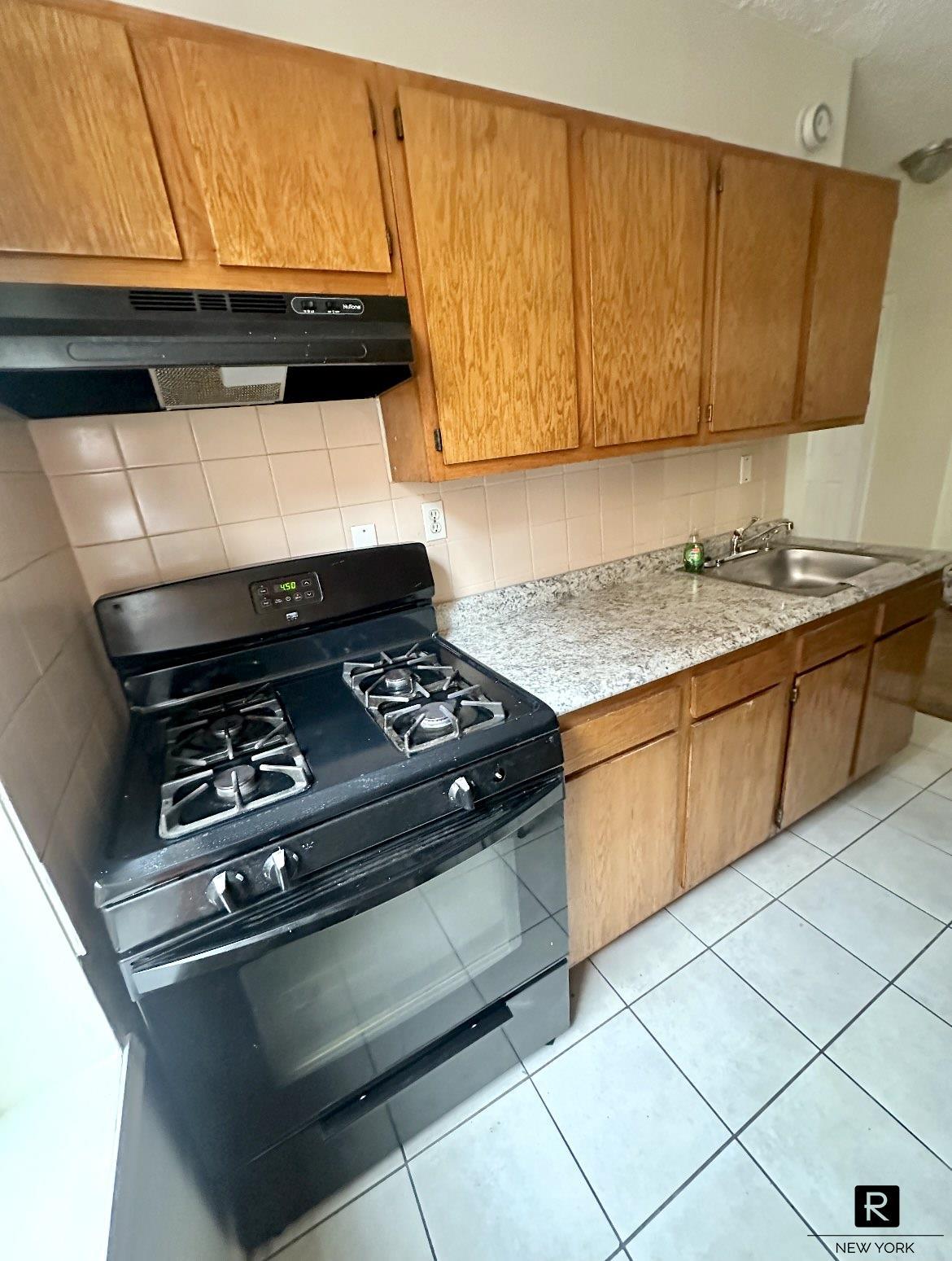 279 Sullivan Place Crown Heights Brooklyn NY 11225