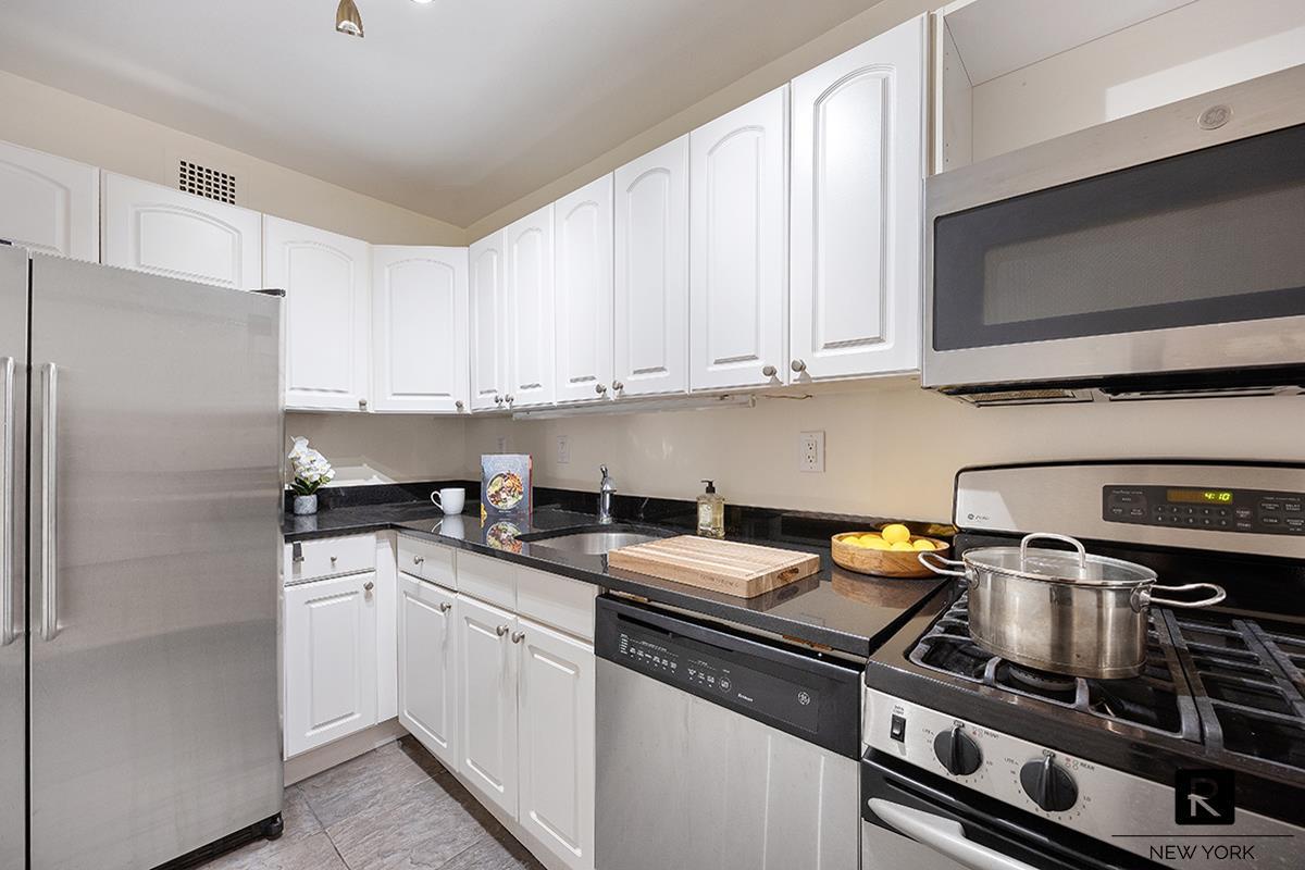 77 West 55th Street Midtown West New York NY 10019