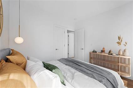 27 Saint Marks Place 2-CD E. Greenwich Village New York NY 10003