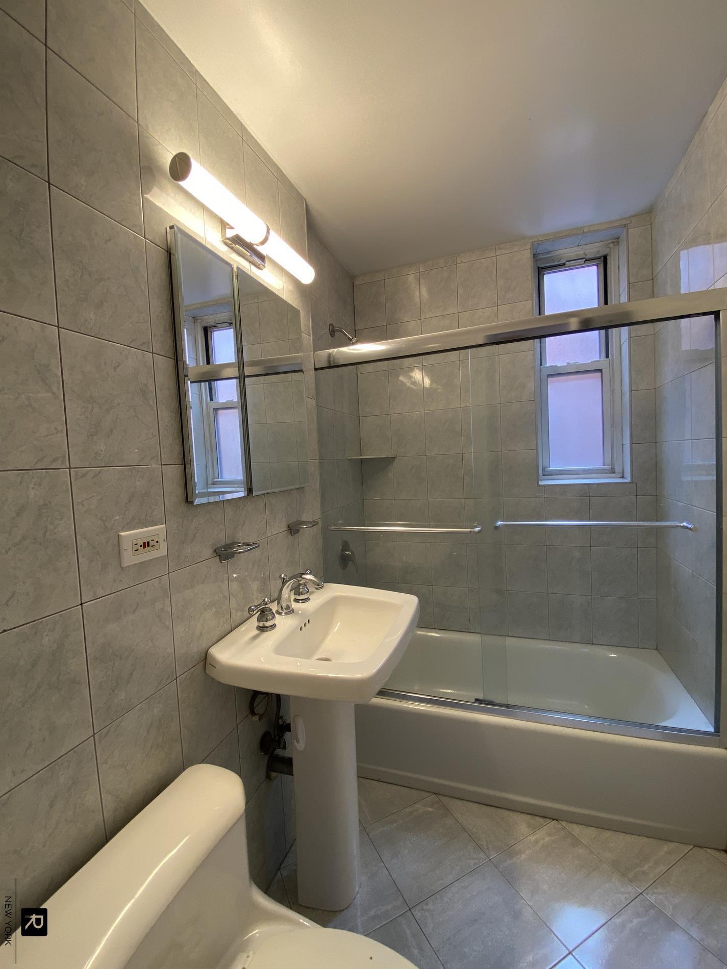 360 West 55th Street Clinton New York NY 10019