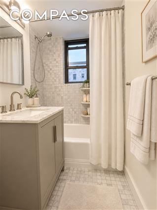 150 East 56th Street 10-A Turtle Bay New York NY 10022