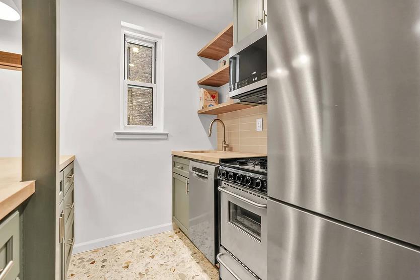 30 Monroe Place Brooklyn Heights Brooklyn NY 11201
