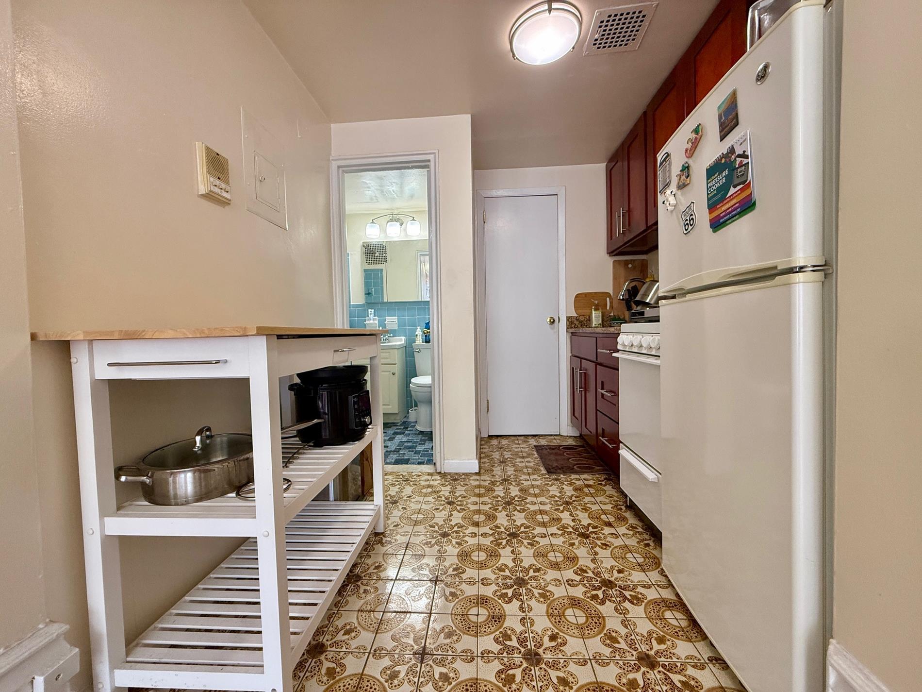 39 West 75th Street Upper West Side New York NY 10023