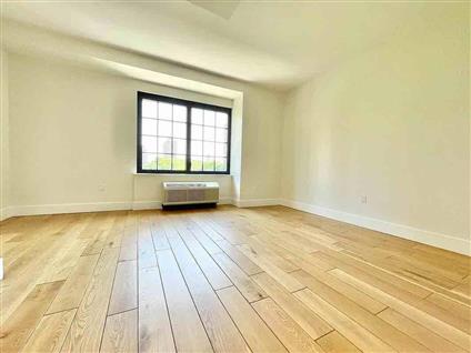 504 Myrtle Avenue 8-W Clinton Hill Brooklyn NY 11205