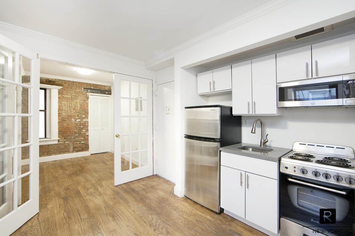 13 Essex Street Lower East Side New York NY 10002