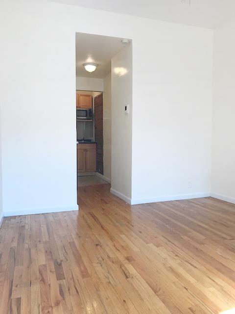 105 East 10th Street E. Greenwich Village New York NY 10003