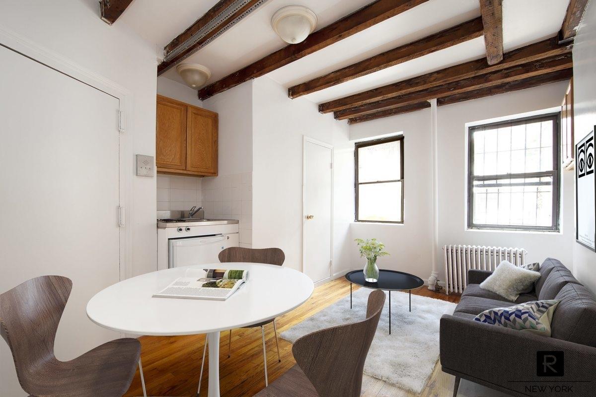 531-533 East 12th Street E. Greenwich Village New York NY 10009
