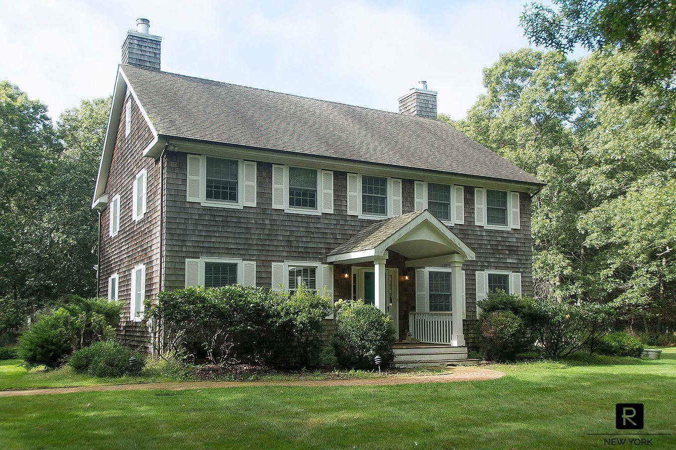 10 Briarcroft Drive Out of NYC East Hampton NY 11937