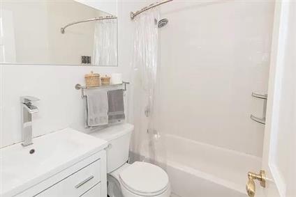 43-12 Broadway PH Long Island City Queens NY 11414