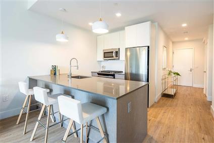 323 Pine Street 4010 Jersey City Jersey City NJ 07304