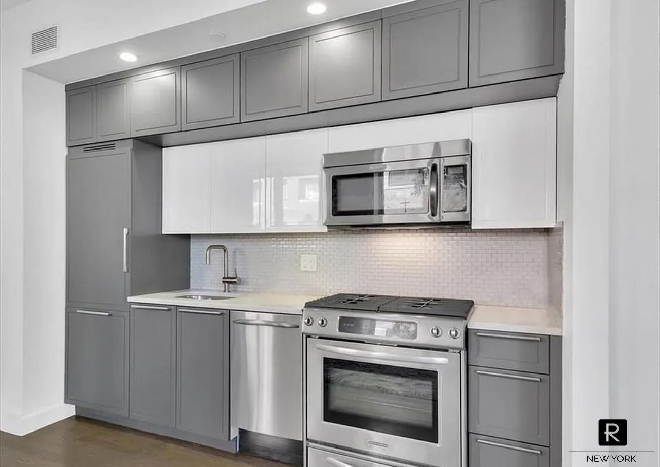 432 West 52nd Street Midtown West New York NY 10019