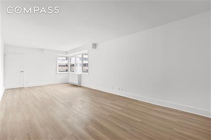400 East 54th Street 19-H Sutton Place New York NY 10022
